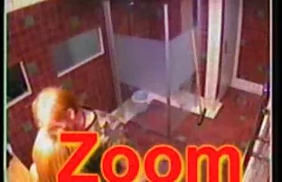 XXX 美しさは鏡の部屋の男に降伏する 素人 女性 エロ