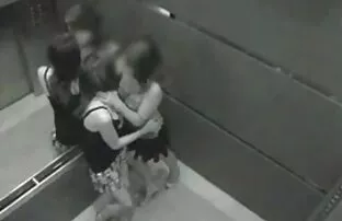 XXX 比較性別にベッド白雪 秘密 捜査 官 エロ 動画