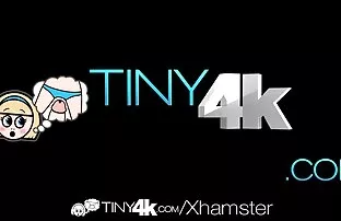 XXX 性別労働者オフィス フェラ 大好き 女 動画