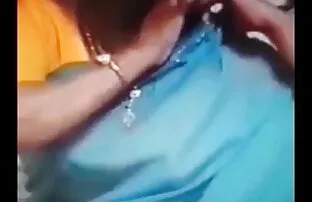 XXX 暖炉の近くのエクスタシー 喘ぎ まくる 女