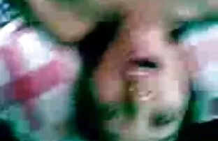 XXX 彼は壁にウェイターをプッシュし、彼女の性交 アダルト 女 風呂