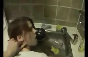 XXX ブロンドは彼ができることを示した 女 の おっぱい どう が