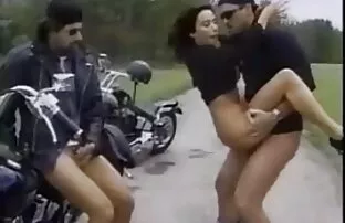 XXX 女の子とボトル。 女 マッサージ エロ